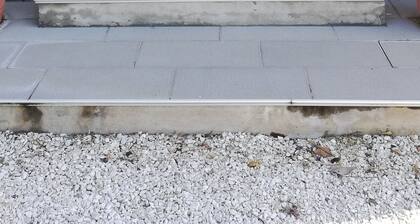 Vacation-apartment in a farmhouse near GardaLake, ideal for families