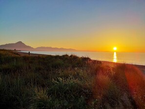 Beach - Villa Cupido | Case Vacanze Mare Nostrum | In front of the Beach with Pool ❤ (Campofelice di Roccella (PA))