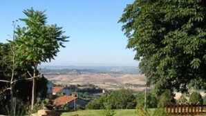 A rural landscape with a view of distant fields and a few houses. - Apartment/ flat - Chianni (Chianni)