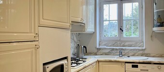 House with character with outstanding views. 5 to 9 persons