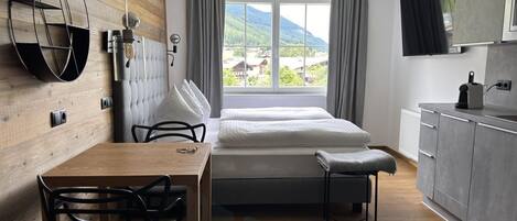1 bedroom, in-room safe, travel cot, WiFi
