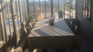 お食事