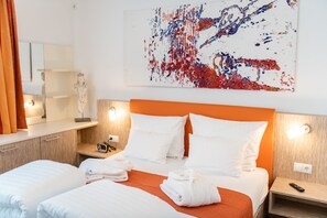 3 多间卧室、客房内保险箱、熨斗/熨衣板、旅行婴儿床