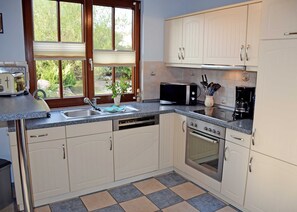 Imagen sin descripción, 4 de 23, botón