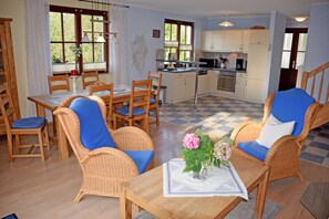 Imagen sin descripción, 3 de 23, botón