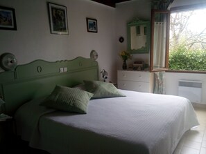 2 Schlafzimmer, Bügeleisen/Bügelbrett, kostenloses WLAN, Bettwäsche