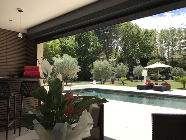 Outdoor pool, a heated pool