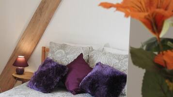 5 Schlafzimmer, Bügeleisen/Bügelbrett, Reisekinderbett, kostenloses WLAN