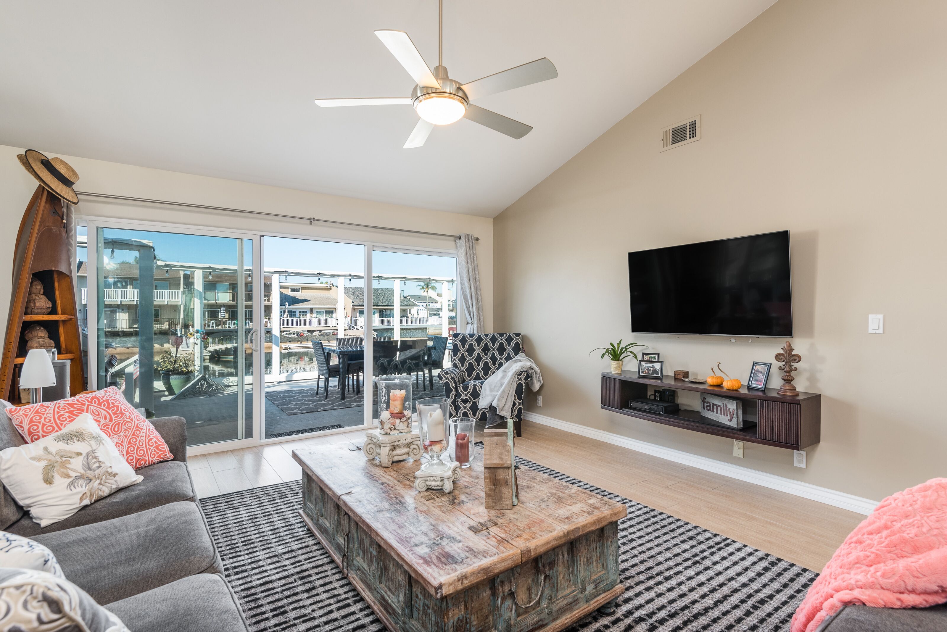 Water Front!  Upscale resort home on the water with boat dock!