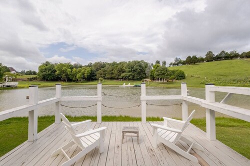 ★ Tinyhouse - Fishhouse meidän 2 hehtaarin Catfish Pond Sleeps 3 - Nauti maatilan glamping