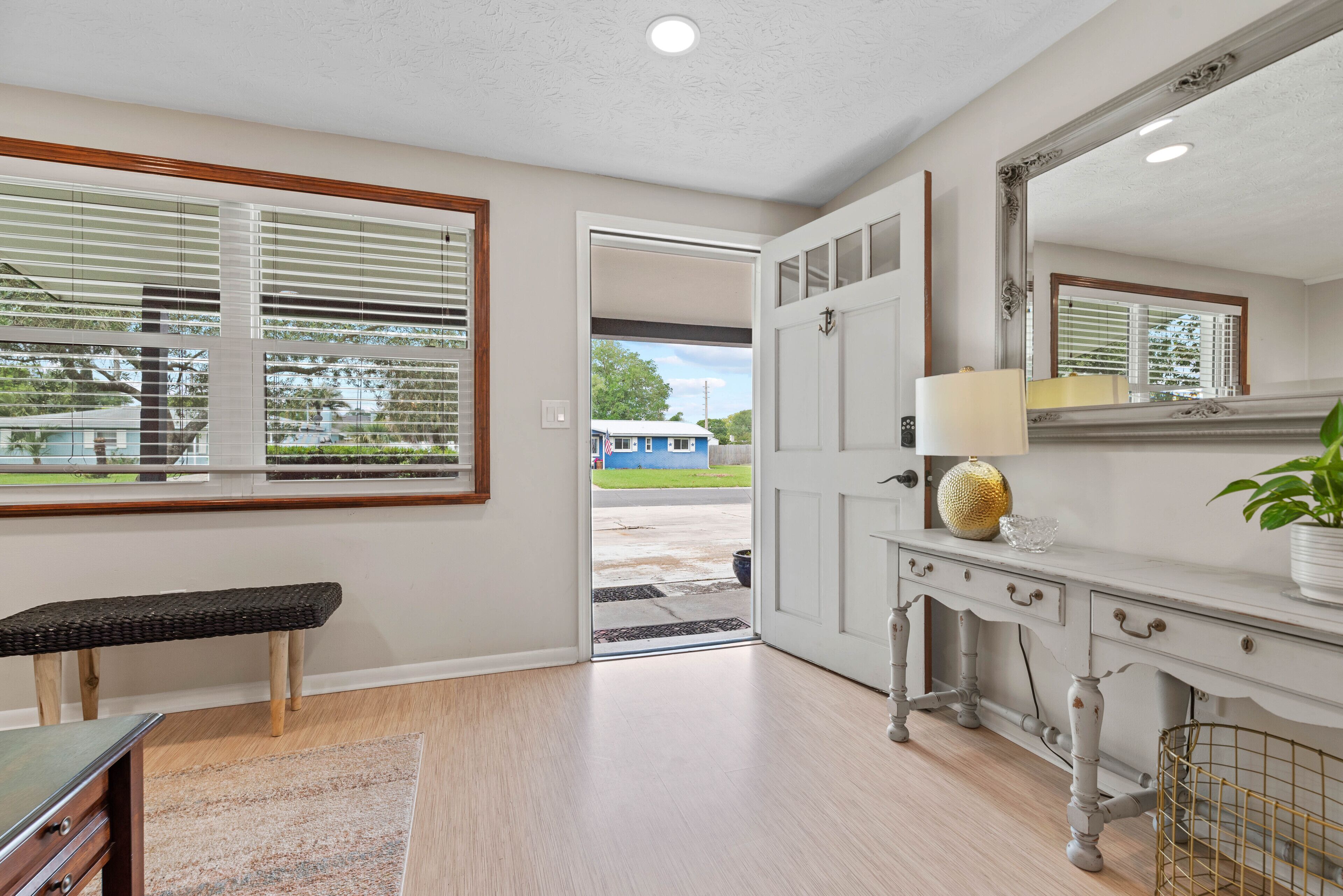 Renovated,Walk To Beach,Fenced Yard,Near Mayo,Beaches Hospital, TPC/Sawgrass!