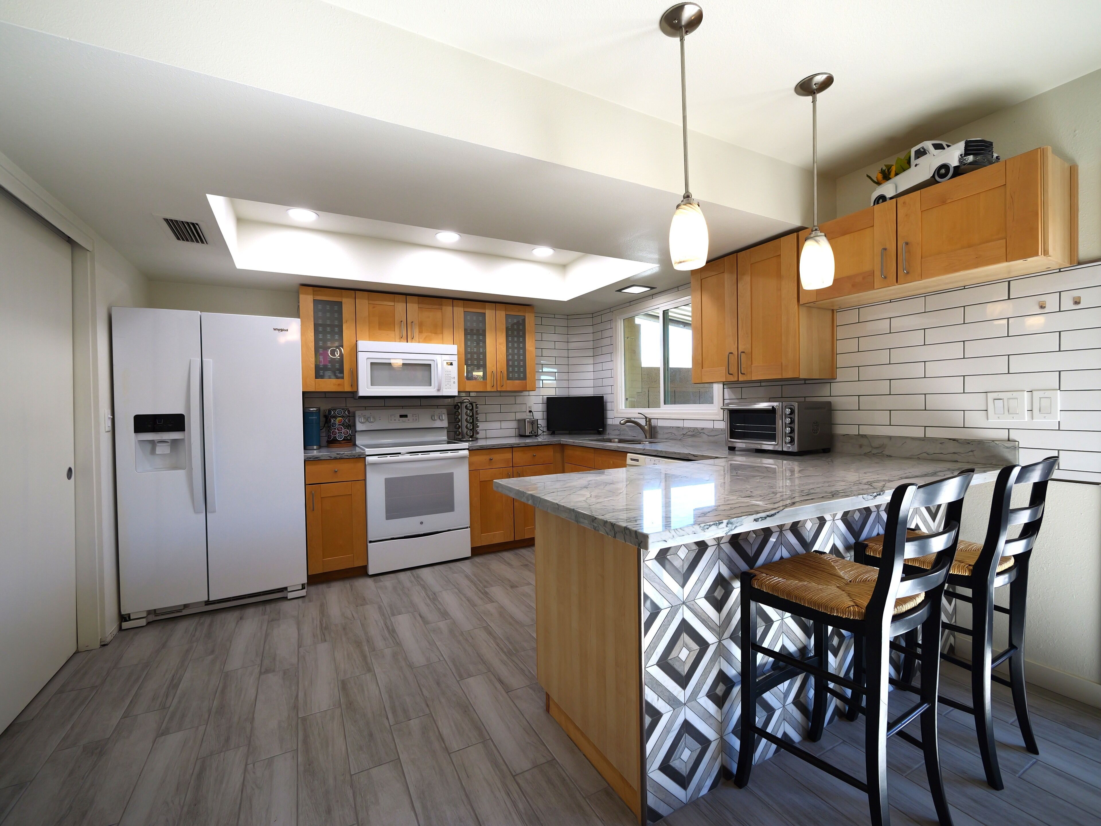 Great place for a Scottsdale getaway! 5/10 minute WALK to Old Town Scottsdale!! 