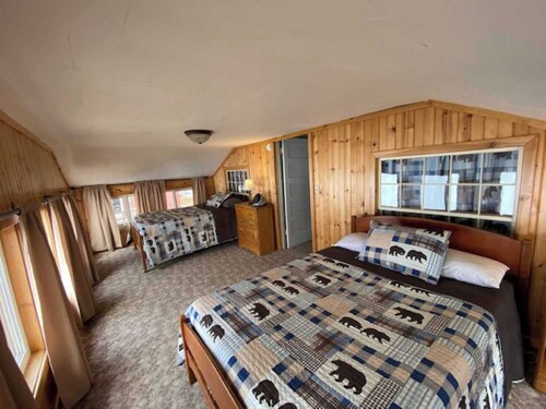Large Beachside Lodge on AuTrain Lake