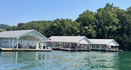 Genießen Sie einen schwimmenden Urlaub am Norris Lake