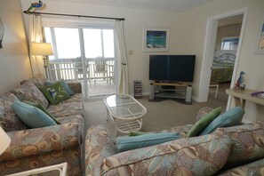 Smart TV, videojuegos, reproductor de DVD y libros 