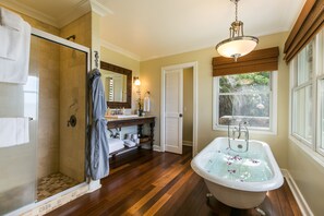 Bathtub, hair dryer, towels