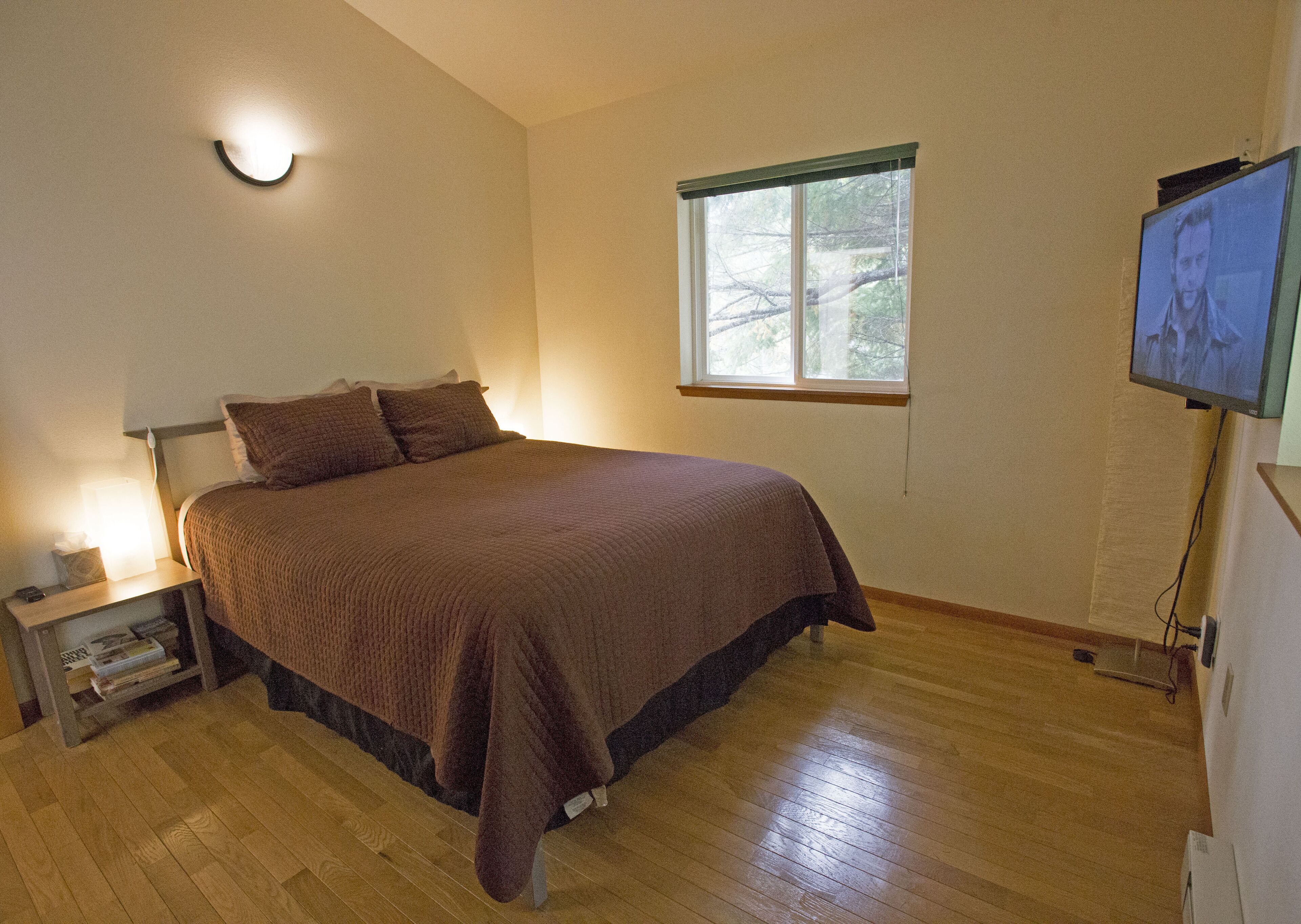 Spectacular Hood Canal Views/Olympic National Park/Brinnon Waterfront House