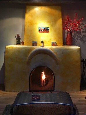 Interior - Cozy Casa Carmelita features a Brilliant Kiva Fireplace, Unique Patio & Hot Tub! (Taos)