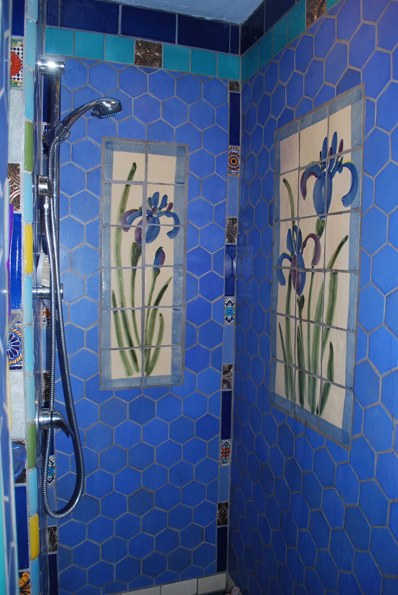 Zen atmosphere with treetop vistas. 