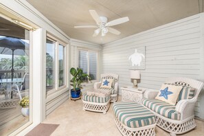 Terrace/patio - Seabrook Island Villa decorated with Charleston flair and Low Country Charm (Seabrook Island)
