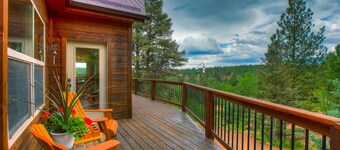 Upea Pikes Peak View! 6 hehtaaria! Poreamme! Ping Pong -pöytä! WiFi