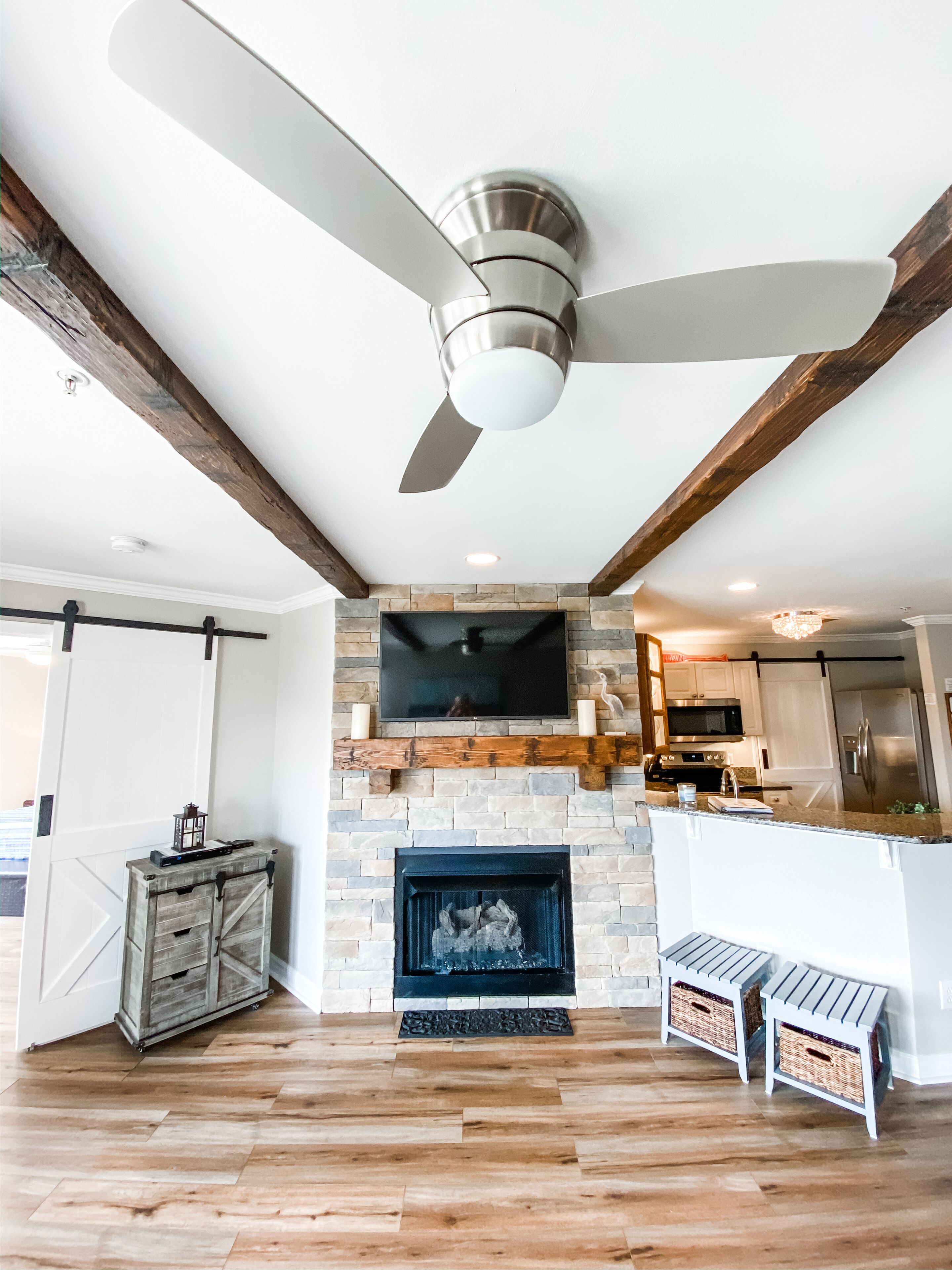 Exceptional listing! Beautiful view of Lake Norman!  “Great Luxury Condo Stay”!