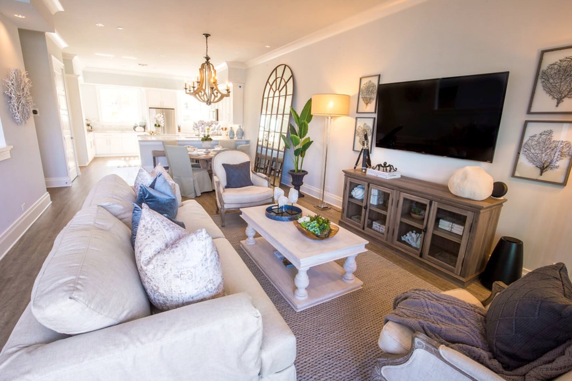 Waterfront Beachhouse Steps Away from Nation's #1 Beach