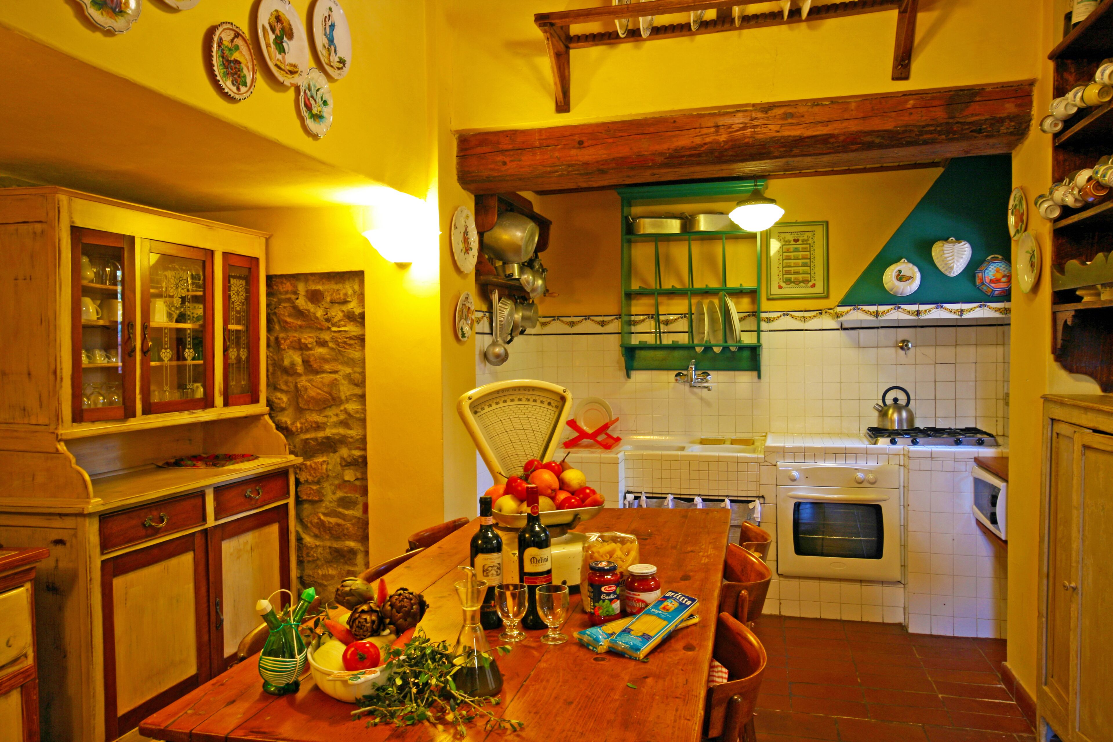 FLORENTINE HILLS-CHIANTI 200 EXCELLENT REVIEWS. 100% travelers recommend.