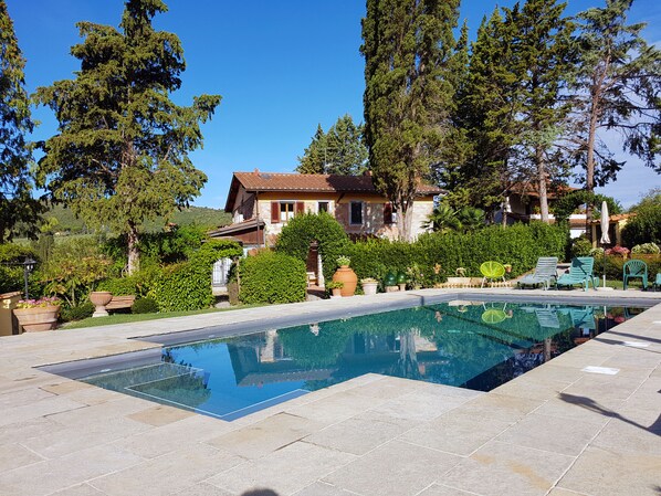 Alberca al aire libre 