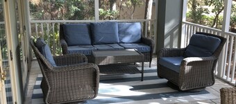 Gorgeous Home 5 minute walk to beach