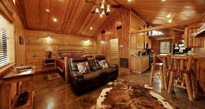 Lucky Log - WLAN, Whirlpool, Feuerstelle und mehr!