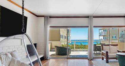 SPECTACULAR MALIBU BEACH FRONT!