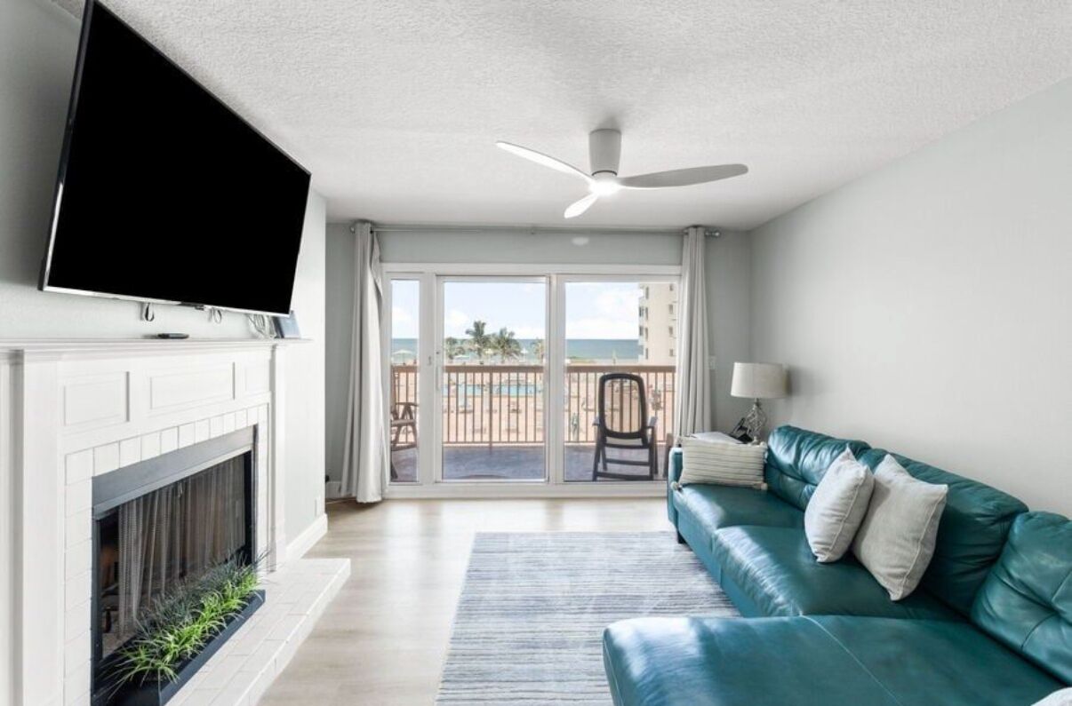 TV, fireplace, video games, DVD player