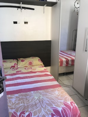 2 chambres, fer et planche à repasser, Wi-Fi