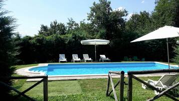 Piscina all'aperto