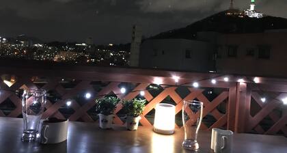 Impresionante vista desde una azotea privada en la colina de Namsan en el centro de Seúl
