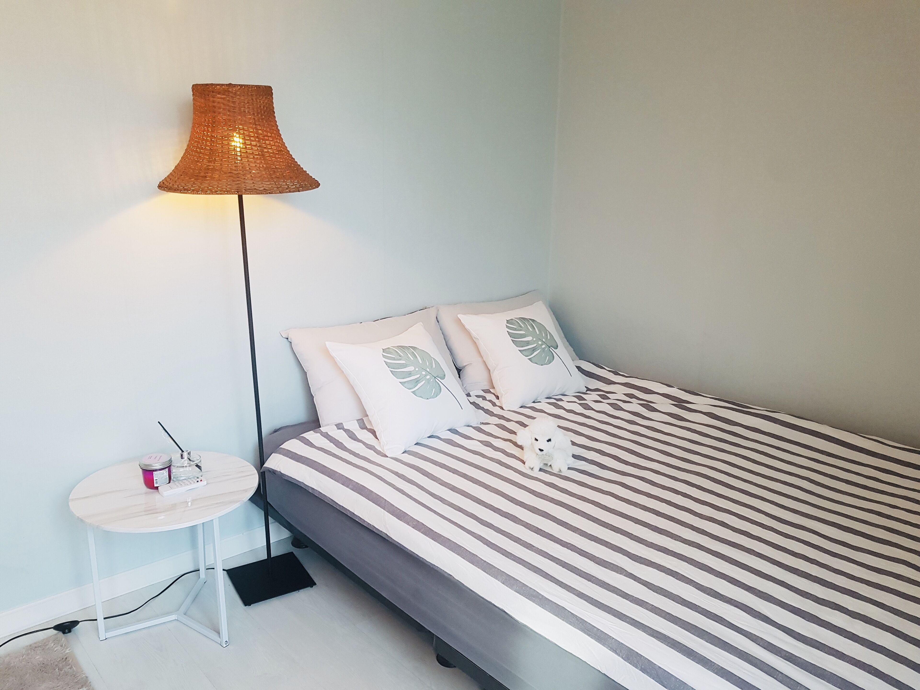 2 室のベッドルーム、WiFi