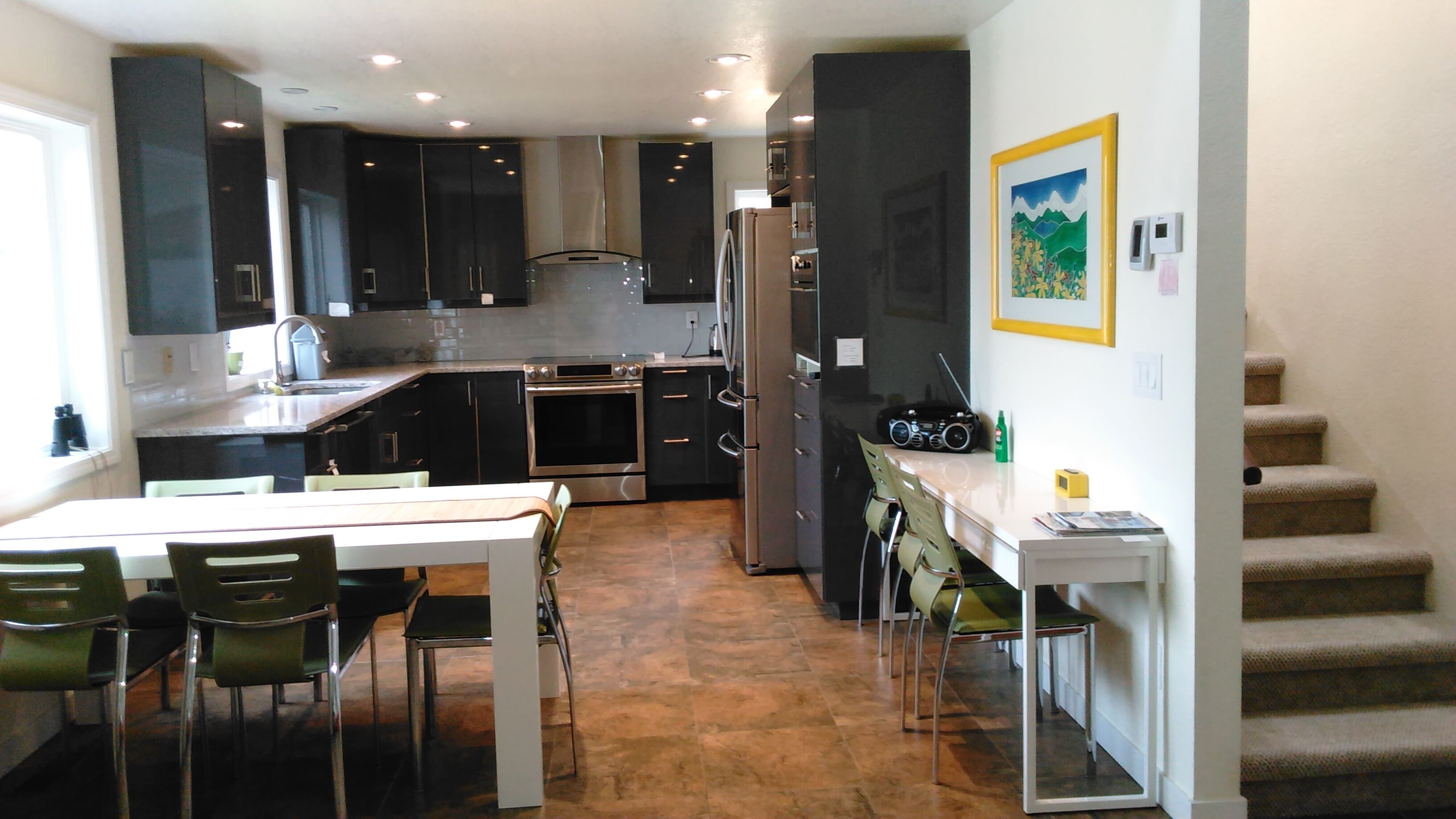 Executive Renovated Cain Lake Home