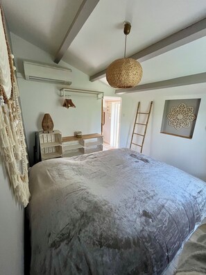 1 bedroom, iron/ironing board, free WiFi - House / Villa - LA SEYNE SUR MER (La Seyne-Sur-Mer)