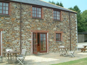 Outdoor dining - 2 bed first floor apartment with stunning sea views on Porthpean Golf Course (St Austell)