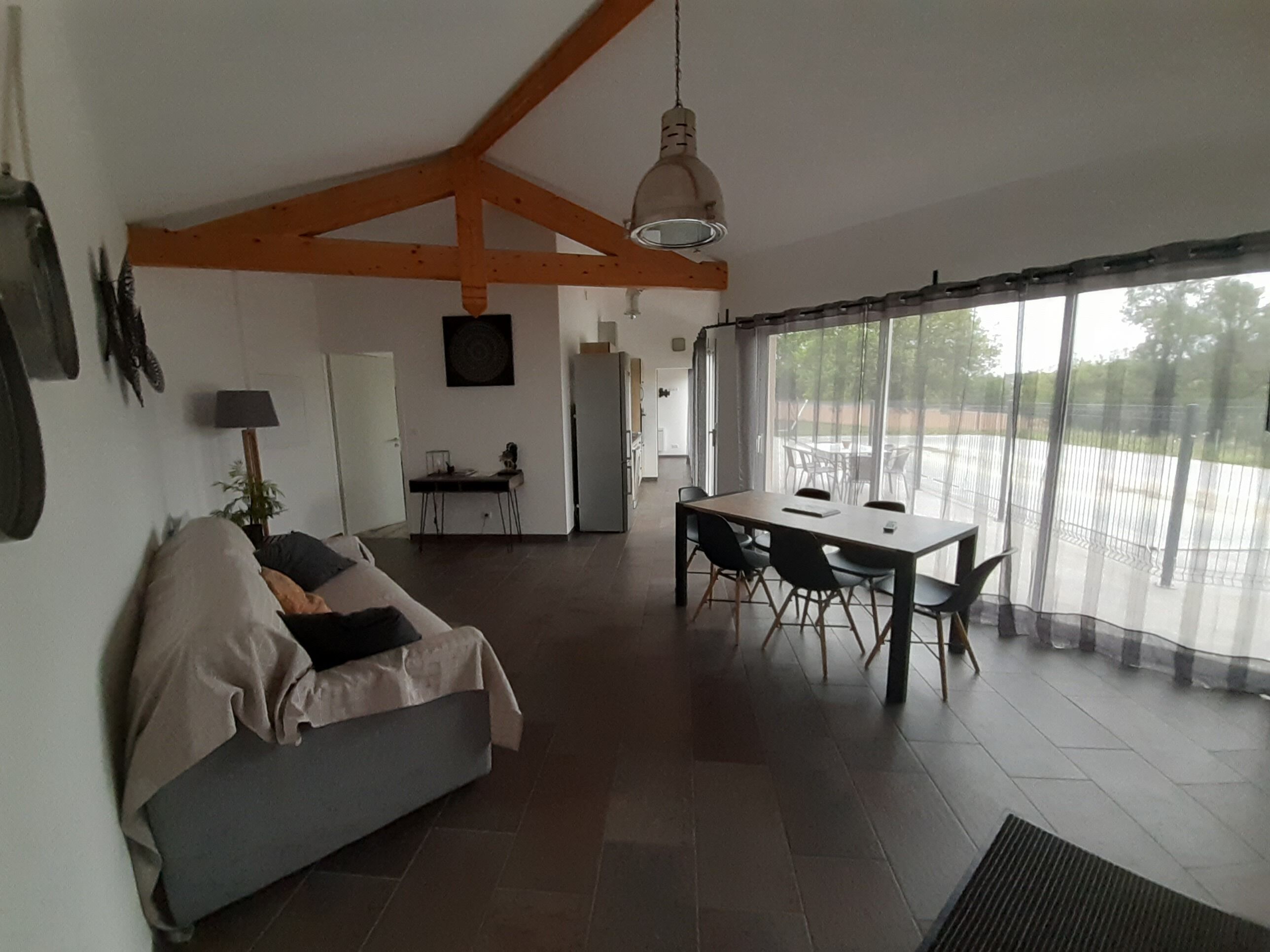 New house, in the countryside with swimming pool