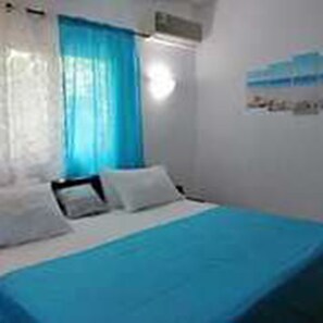 Family Apartment, 1 King Bed with Sofa bed, Non Smoking, Garden View - Beachfront Apartment facing Playa Popy (Las Terrenas)