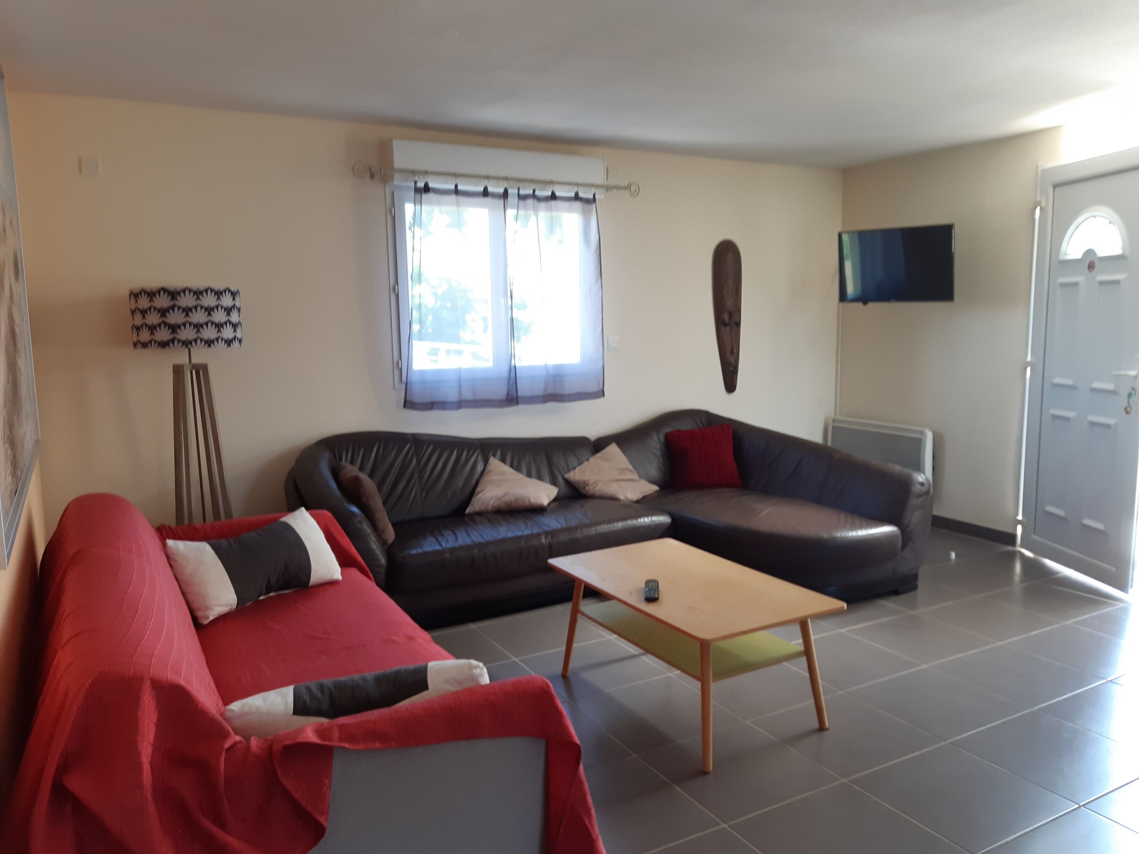 Furnished apartment T4, with swimming pool
