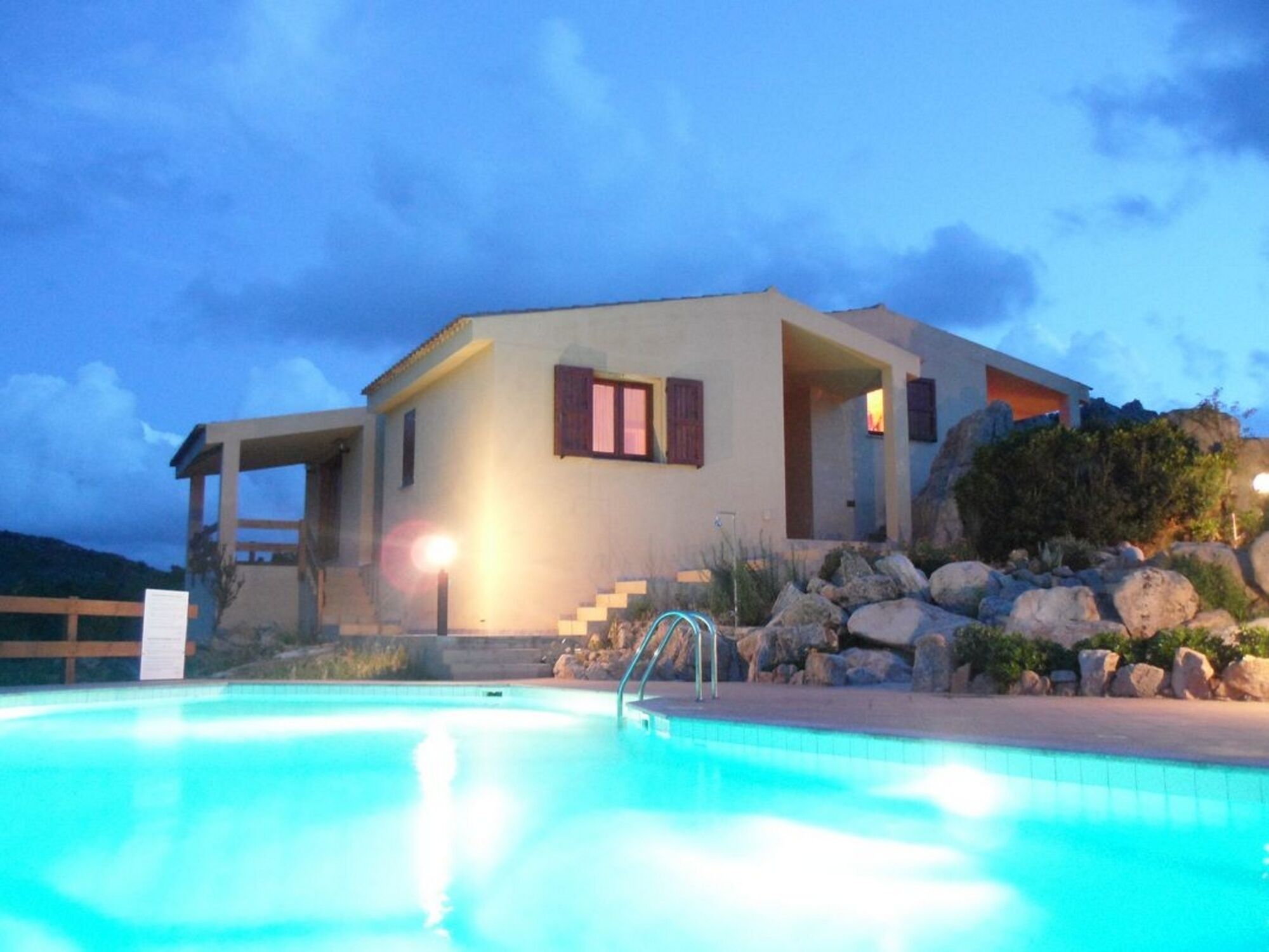 LOVELY INDIPENDENT VILLA WITH SWIMMING POOL, AMAZING LANDSCAPE!!!