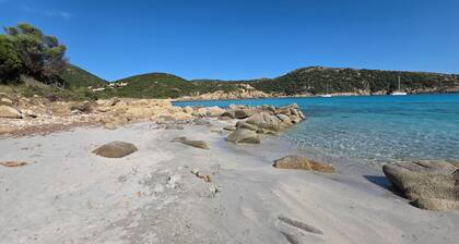Sleeps 10 100 mt from Perdalonga beach. Wifi