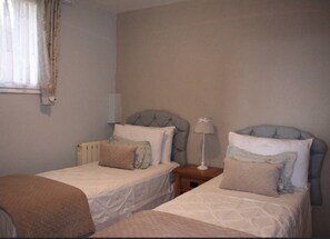 Iron/ironing board, travel cot, WiFi, bed sheets