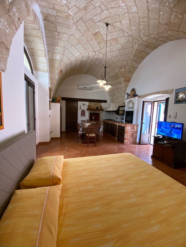 مكواة/لوح كي وواي فاي مجانًا