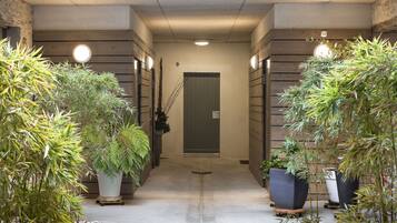 Enceinte de lâhĂ©bergement