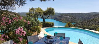 Haus eines Architekten, rustikal wird Sie durch seine Umgebung verfĂŒhren