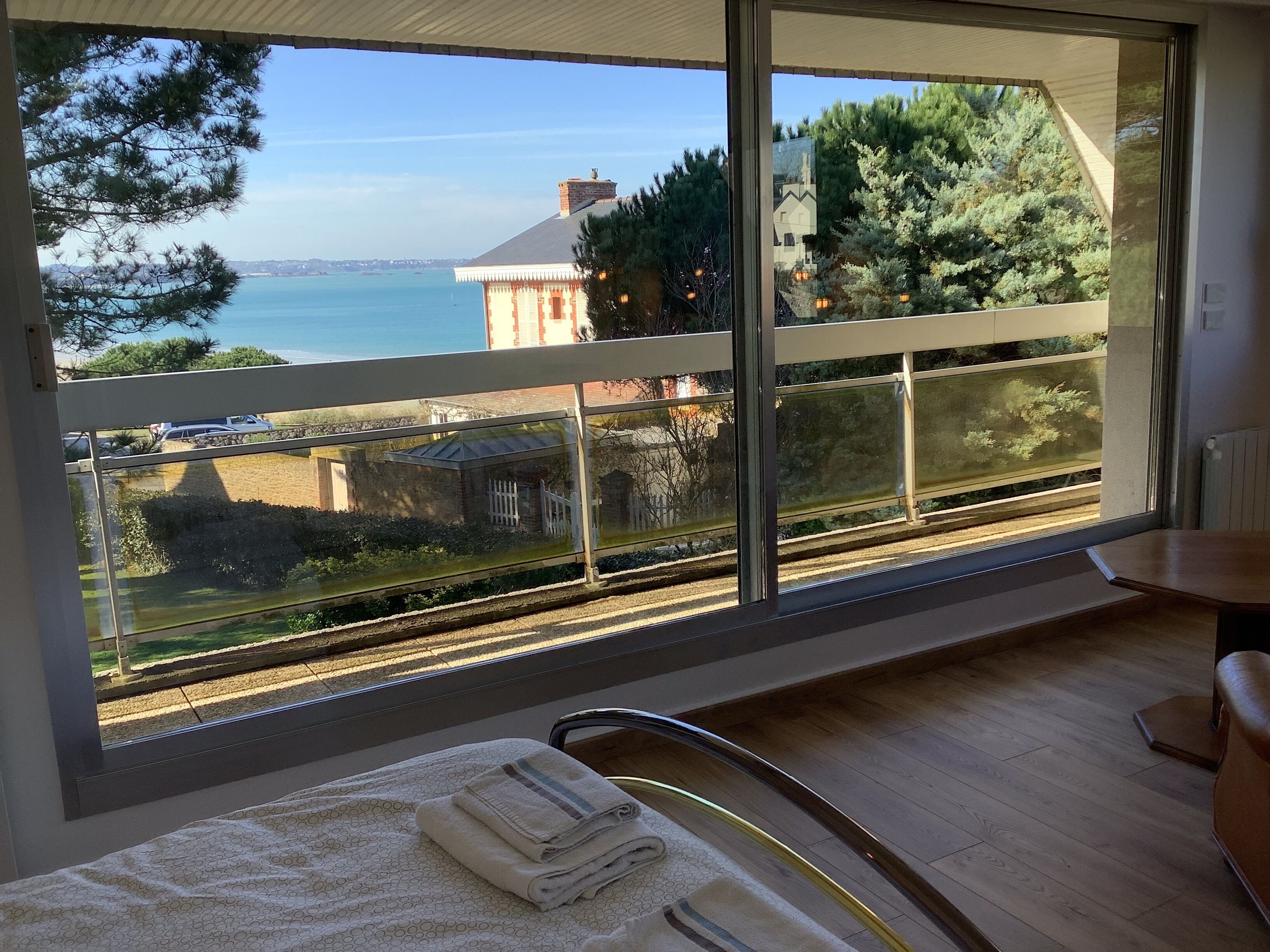 4 Schlafzimmer, Bügeleisen/Bügelbrett, Reisekinderbett, kostenloses WLAN